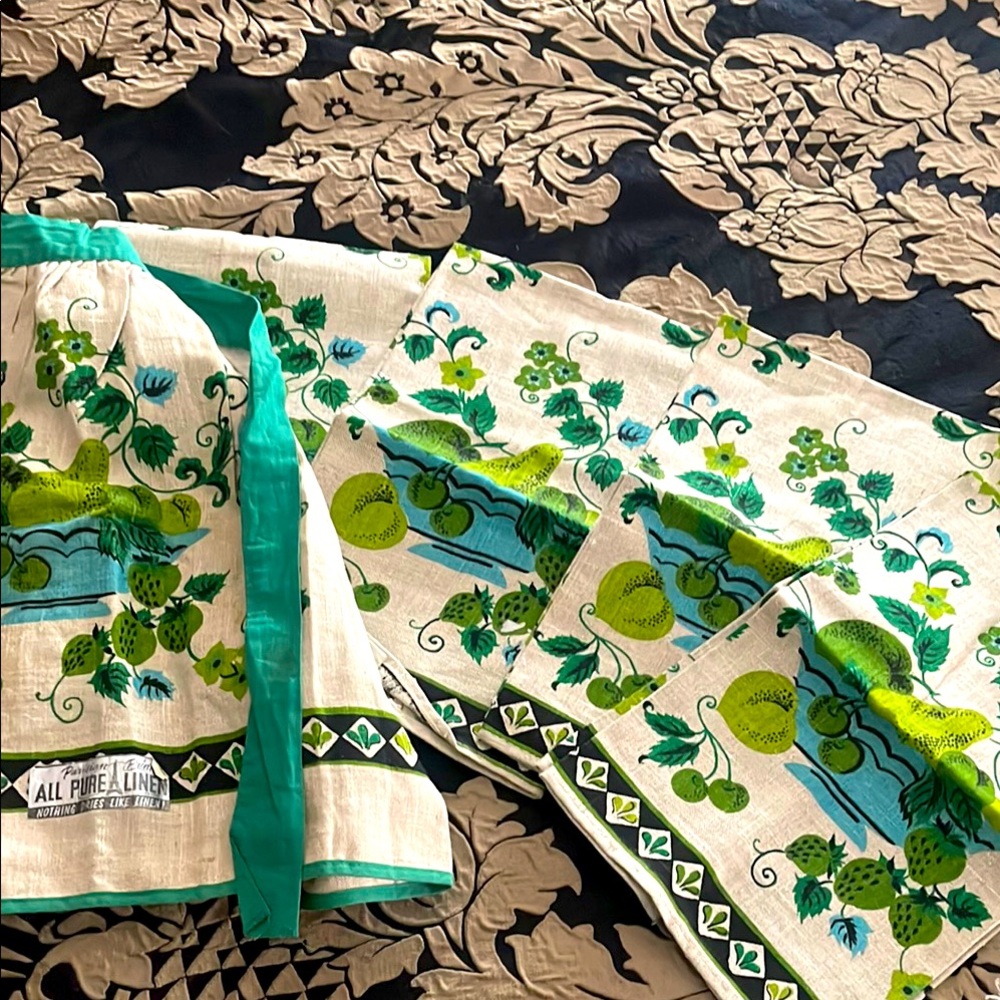 PARISIAN ALL PURE LINEN- APRON AND 5 TOWELS with Green and Blue Floral Accents